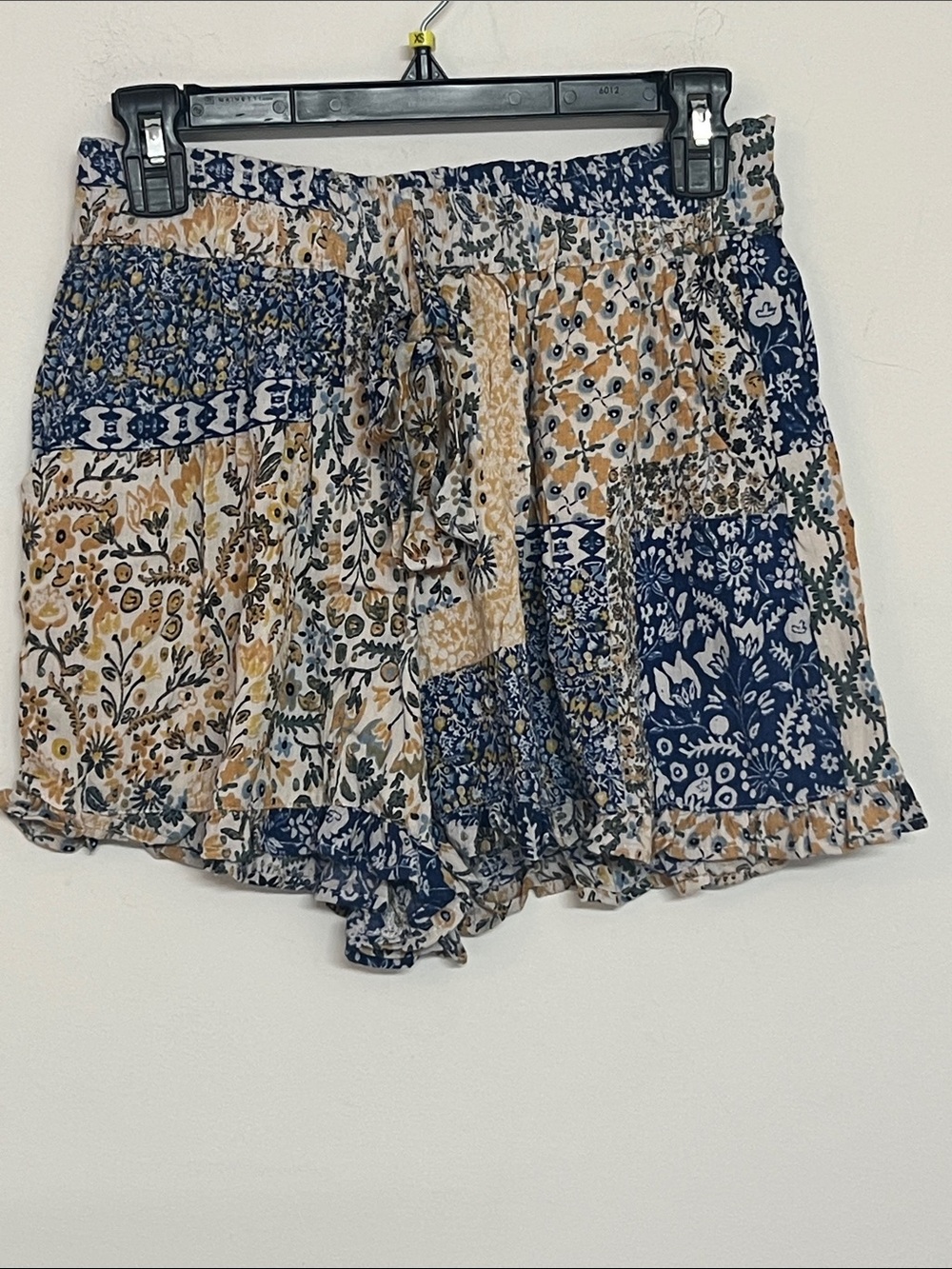 🌞 Angie Boho Patchwork High Waist Shorts ruffle trim Navy & Tan women size L